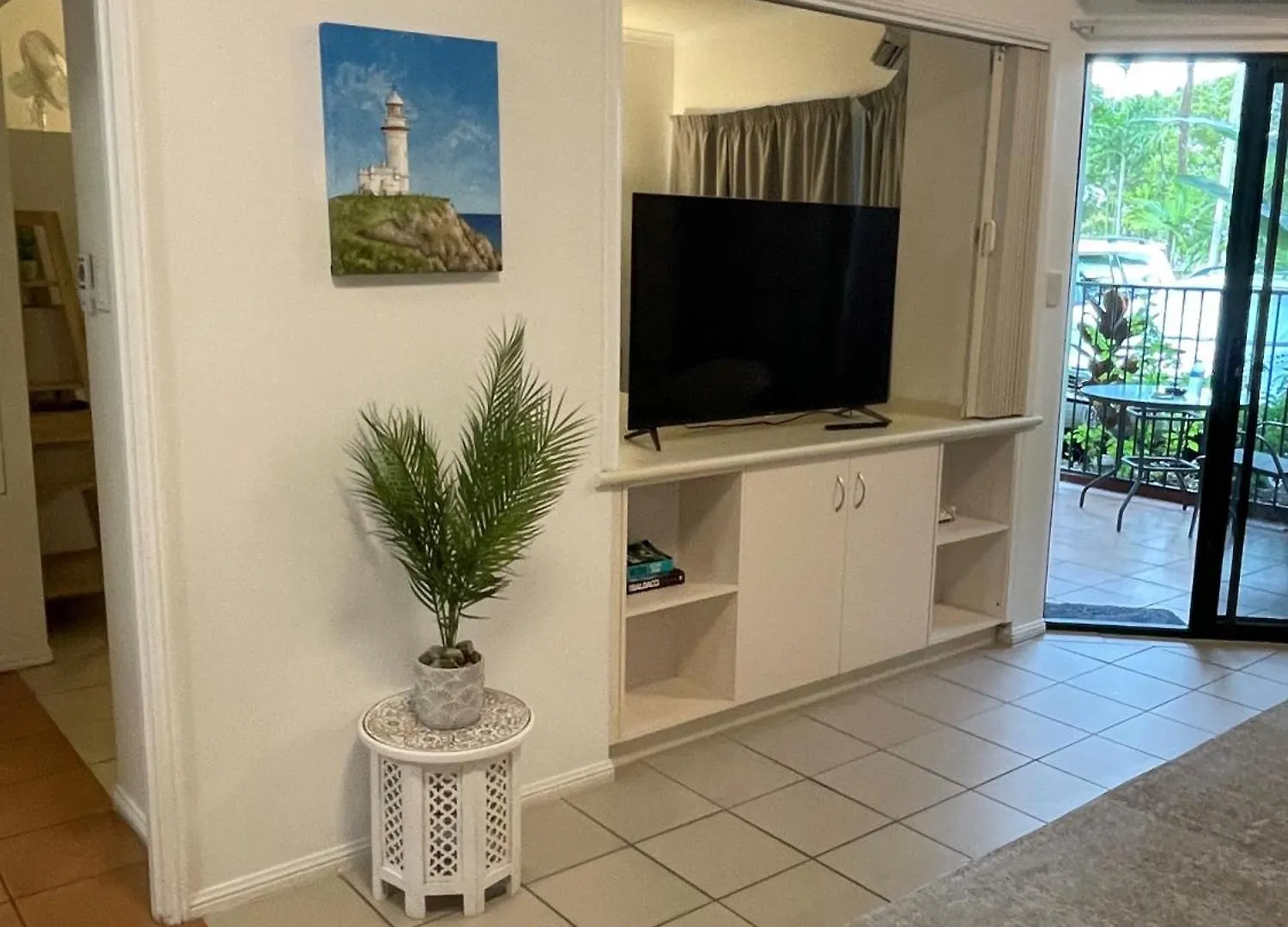 Tropical Apartment Cairns